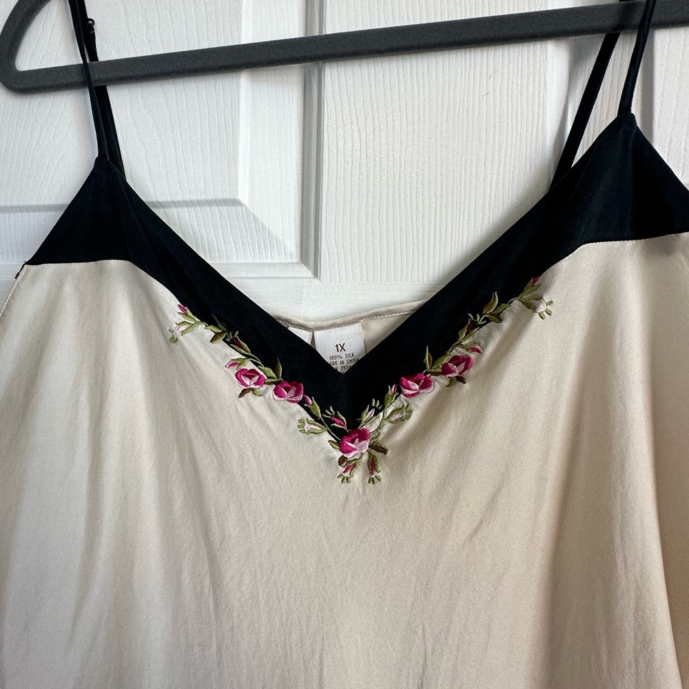 Claire's Cream Slip Dress with Black Trim and Pink Floral Detail - Picture 3 of 4